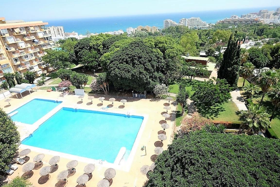 Iris Sea View Benalmadena Apartman Kültér fotó