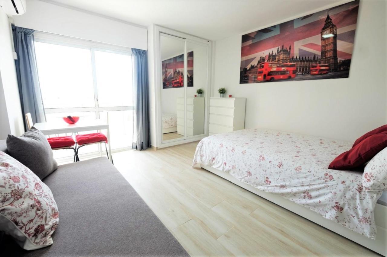 Iris Sea View Benalmadena Apartman Kültér fotó